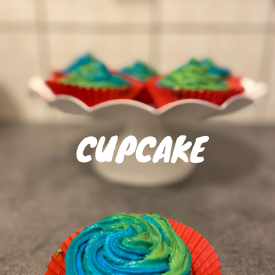 Two color icing cupcake 
