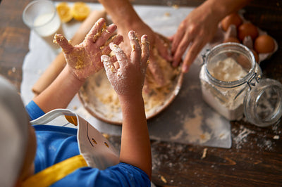 The benefits of a baking activity with children